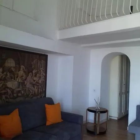 House Efria Apartment